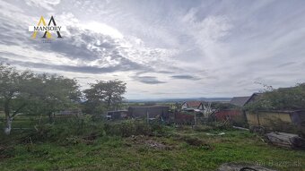 Na predaj priestranný 6-izbový rodinný dom s veľkým pozemkom - 13