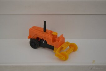 KINDER autíčka,,,,,, - 13