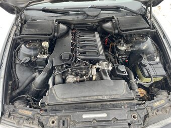 Rozpredam e39 530d sedan automat - 13