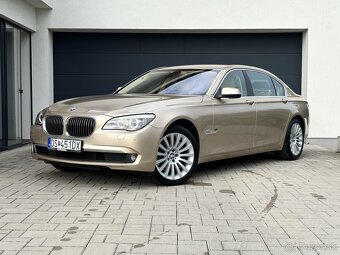 BMW 750Li xDrive Individual - 13