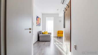Štýlový kompletne zariadený 2 izbový apartmán s terasou s mo - 13