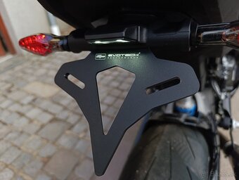 BMW M 1000 RR competition 2023 - 13