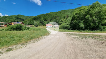 Rekreačný pozemok s drevenicou – Hronec - príroda, výhľady,  - 13