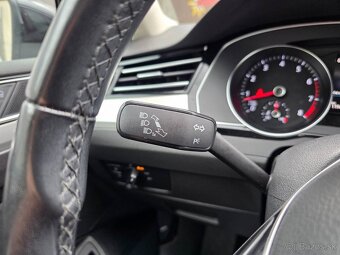 Volkswagen Passat Variant 1.5 TSI ACT Elegance DSG - 13