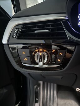 BMW G30 518d  520d 2020 - 13