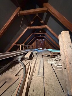 Na predaj rodinný dom s veľkým pozemkom, Pata - 13