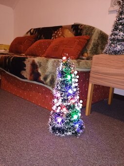 Vence a stromčeky - 13