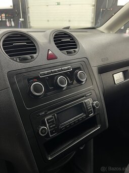 VW Caddy 1,6 Tdi - 13