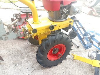 Predám malotraktor,rotavator, bubnovú kosačku - 13