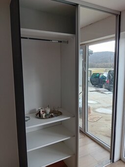 ZASKLENIE BALKÓNA,ČI TERASY LACNEJŠIE? ROLETY, ŽALÚZIE? - 13