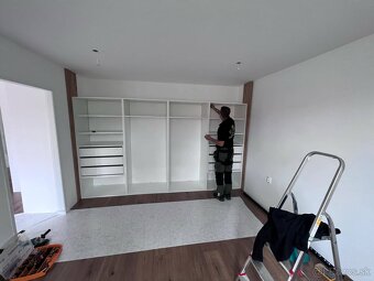 Predám šatníkové regále - úplne NOVE - DEKOR - Biela - 13