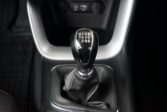 29- KIA Cee´d, 2017, benzín,  1.4 i, 74 kW - 13
