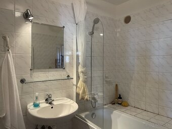 VÝNIMOČNÝ A PRIESTRANNÝ 4 izb MEZONET S TERASOU A BALKÓNOM - 13