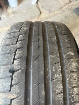 235/40 r19 - 13