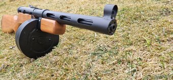 Degtyarev PPD-40 - 13