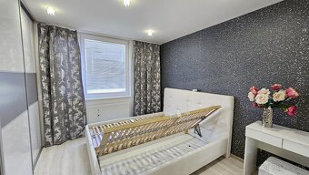 VIVAREAL  REZERVOVANÉ VEĽKÝ 3 izb. byt, kompletná rekonštr - 13