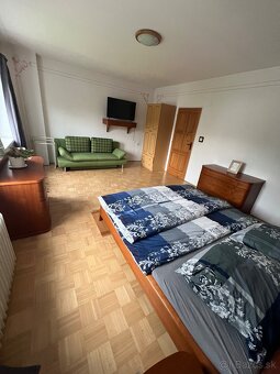 5- izbový dom pod Zoborom - 13