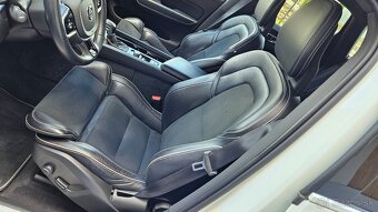 Volvo XC60 D4 R-Design AWD A/T LED - 13