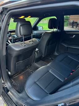 Mercedes-Benz E 250 Bluetec 4Matic - 13