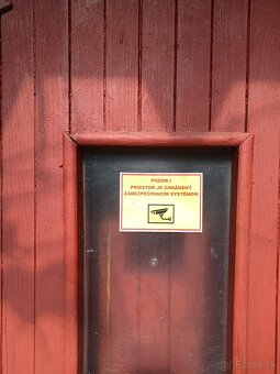 Chata u přehrady Zvolen- celoroční bydlení po rekonstrukci - 13