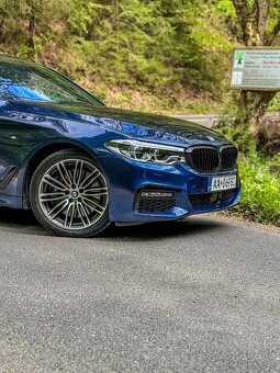 BMW rad 5 540i xDrive A/T - 13