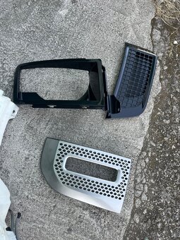 predne svetlo Led Matrix Land Rover Defender 2 - 13