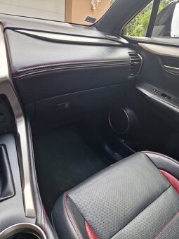 Lexus NX 300h AWD F Sport - 13