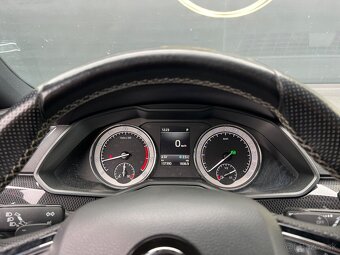 ŠKODA SUPERB COMBI SPORTLINE 2.0TSI 162KW/220PS - 13