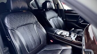 BMW Rad 7 730d xDrive AT 195kW - 13