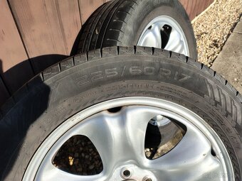 Subaru disky + Nokian Tyres Wetproof SUV 225/60 R17 - 13
