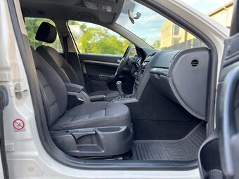 Škoda Octavia 2 Combi 1.9 TDI 77kW - 13