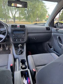 Predám Volkswagen Golf 5 1.9 TDi - 13