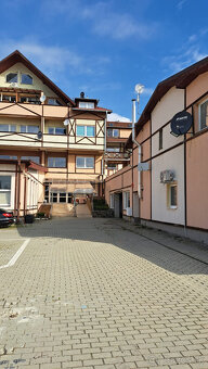 Priestranný 2-izbový byt v Hornom Slavkove na prenájom - 13