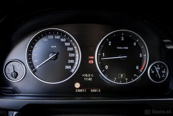 BMW X5 xDrive40d A/T - 13