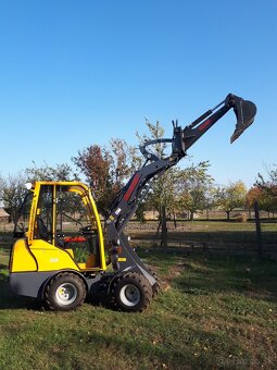 mininakladač Schmidt 3530, motor Kubota - 13