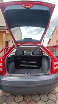 Škoda Fabia 1.2 HTP Junior - červená - 13