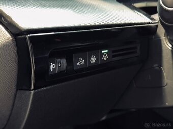 Peugeot 508 SW 1,5 BlueHDi Allure
 - 13