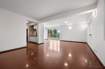 Na predaj 5 izbový rodinný dom Hrubý Šúr okres Senec - 13