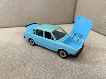 Škoda 1000, 120 L - 1:20, KDN - 13