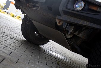 Nissan Navara DoubleCab 2.5D XE Aj na splátky - 13