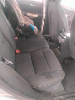 Predám Volvo V50 2.0tdi 100kw rok 2008 - 13