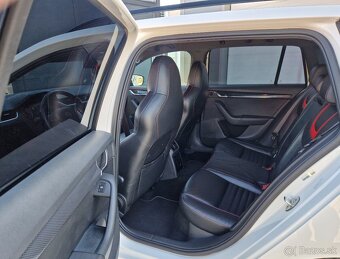 Skoda Octavia 3 RS TDI DSG Kombi - 13