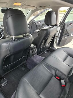 Lexus IS250 A/T - 13