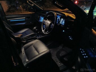 Toyota hilux 2.8 diesel dovoz Gb - 13