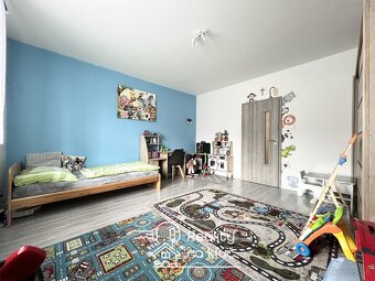 Na predaj zrekonštruovaný rodinný dom v tichej lokalite - 13