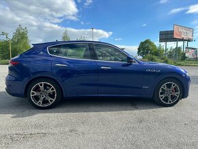 Predám Postúpim leasing/autoúver Maserati Levante - 13