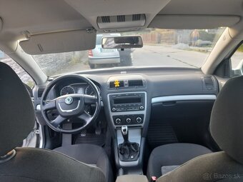 Škoda Octávia Combi - 13