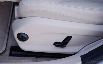 Mercedes Benz 9G C220d 2017 - 13