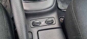 Toyota Avensis combi, 2.2 D4D,110kW, vyborny stav, - 13