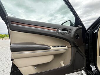 Lancia Thema 3.0, Chrysler 300C,176 kw, Automat - 13